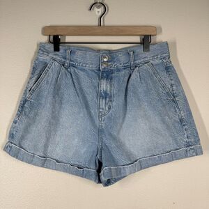 American Eagle Pleated Front Mom Jean Shorts High Rise Cuffed Hem Demin Size 12